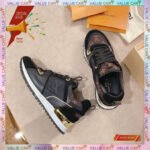 Black/Brown Monogram Louis Vuitton Sneaker - Image 2