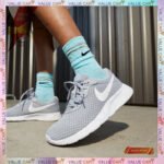 Tanjun Nike Sneakers Grey/White Unisex - Image 2