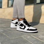 Air Jordan 1 Retro Mid Black & White Sneaker - Image 4